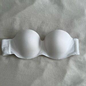 Victorias Secret Strapless Bra
